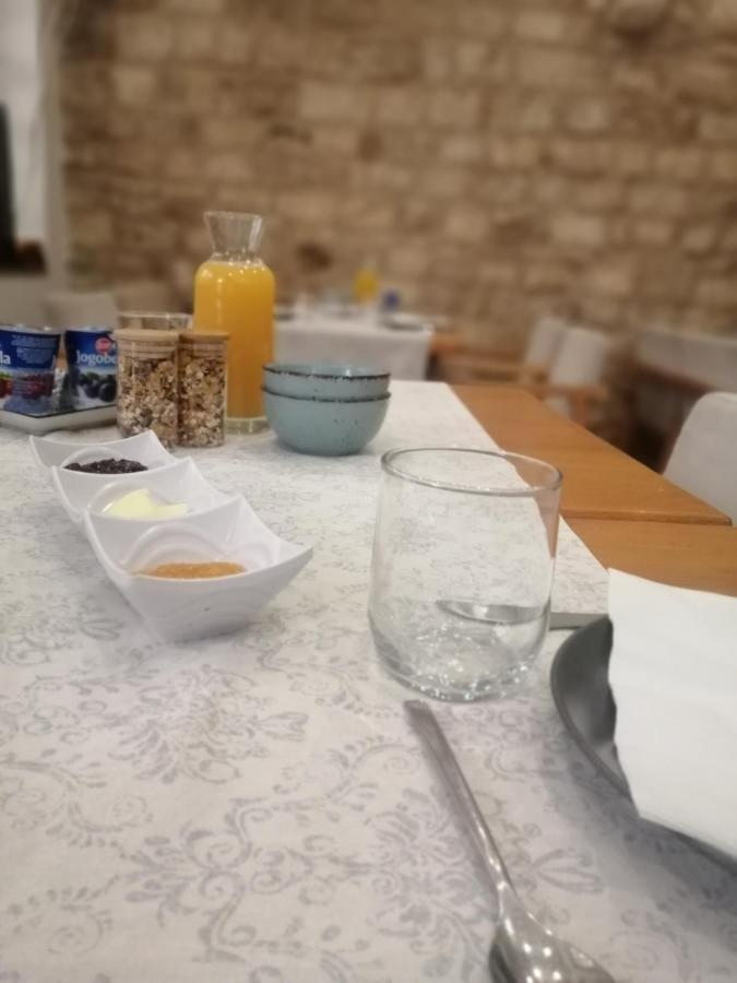 诺拉赫瓦尔别墅酒店 外观 照片